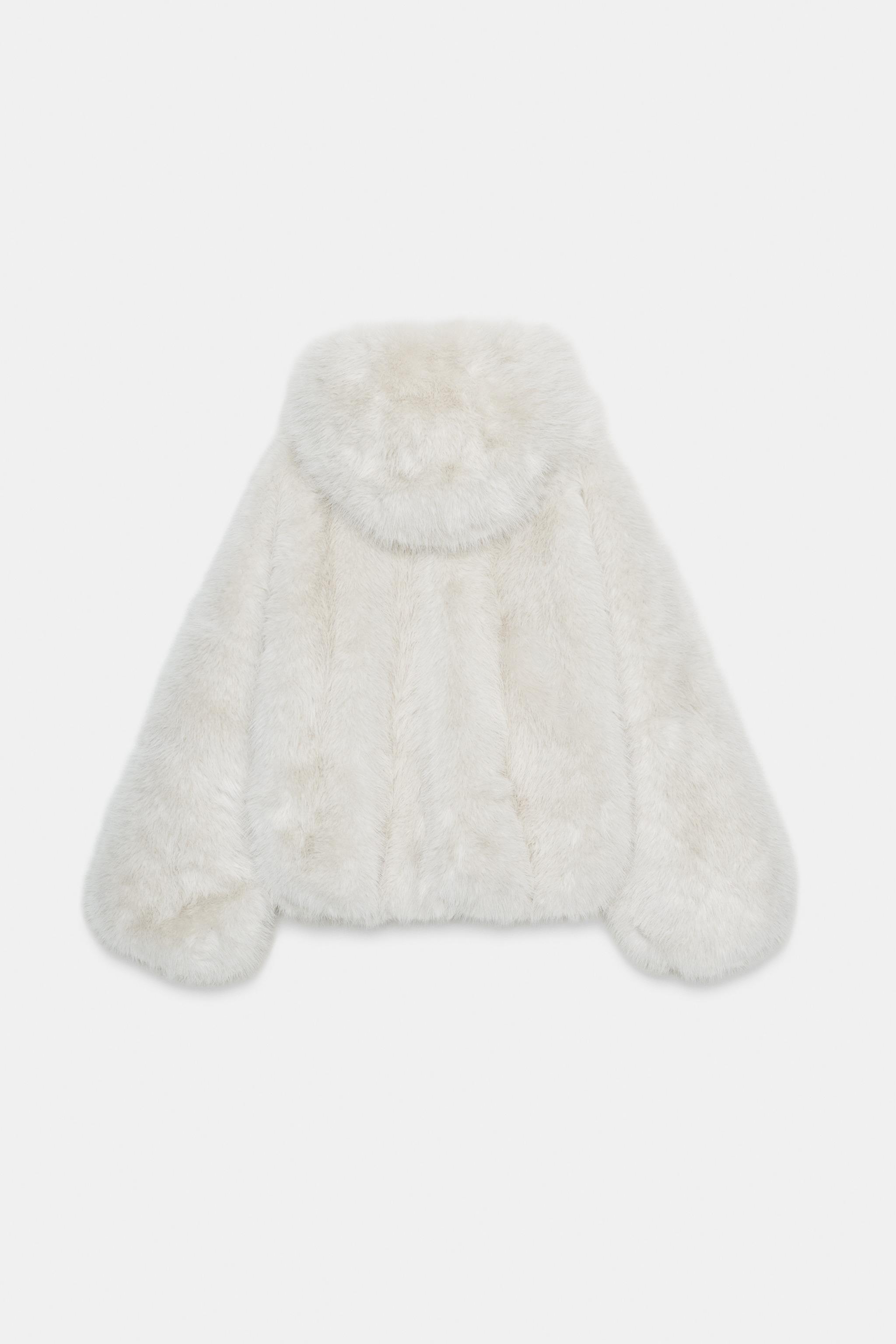SHORT FAUX FUR HOODIE COAT